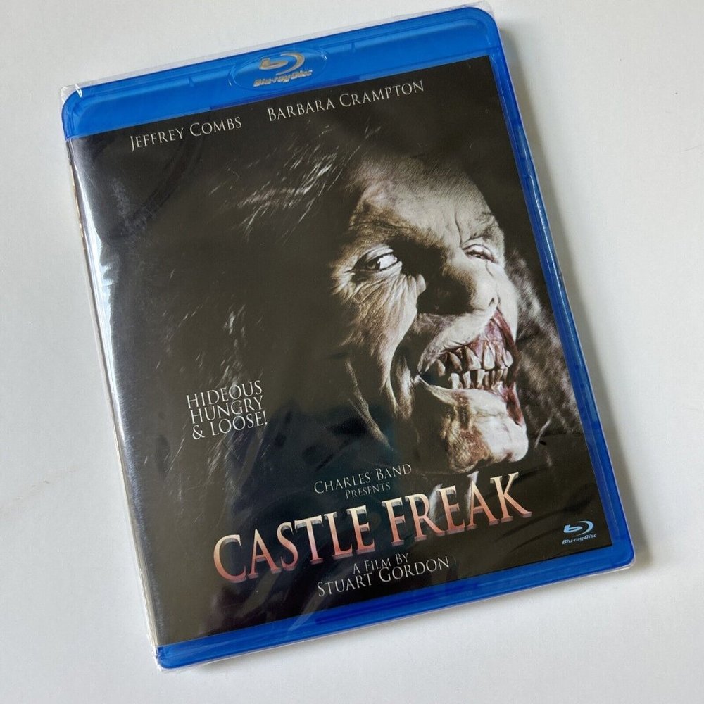 Full Moon CASTLE FREAK Blu ray-widescreen-reg. A-bonus feature-Charles Band-NEW